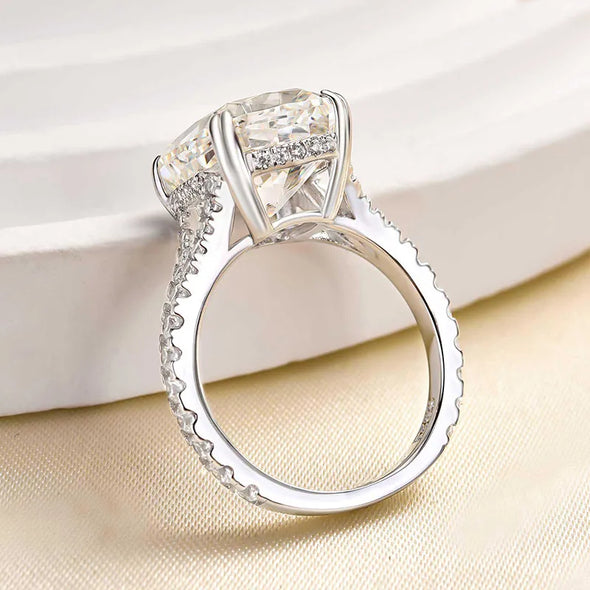 Luxurious Split Shank Cushion Cut Engagement Ring