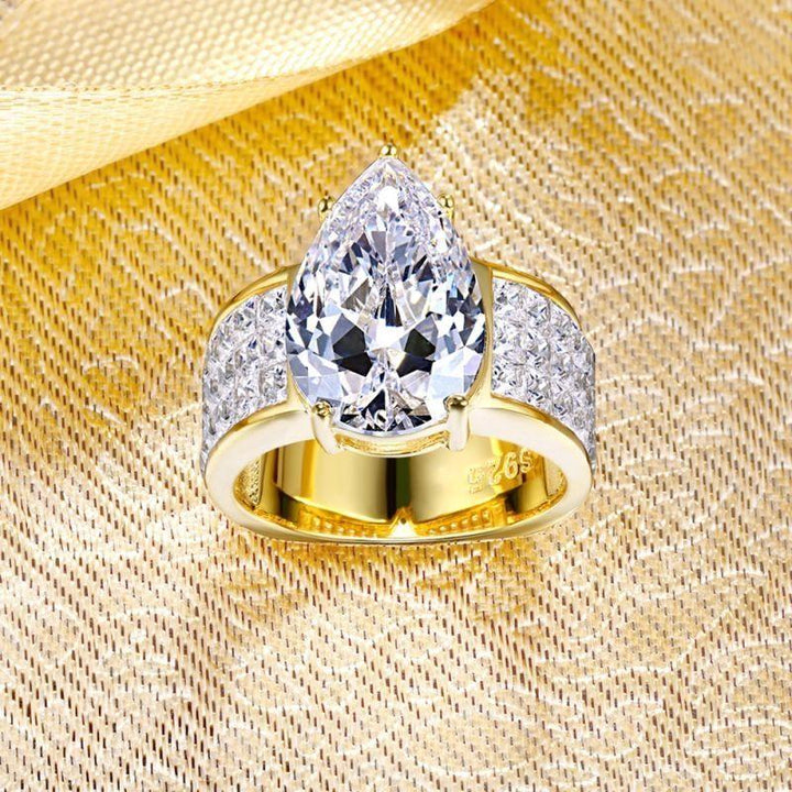 Stunning 5.0ct Wide Shank Pear Cut Engagement Ring